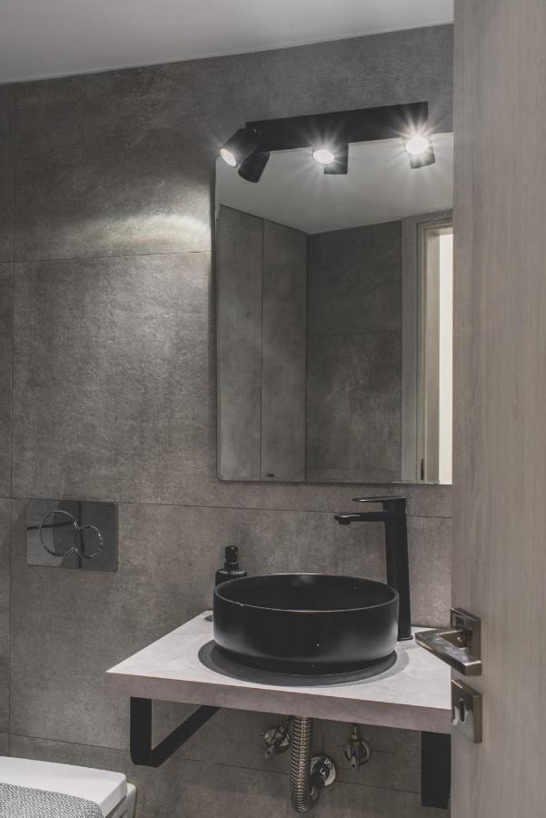 Ederlezi Habitat Apartments Пирея Екстериор снимка